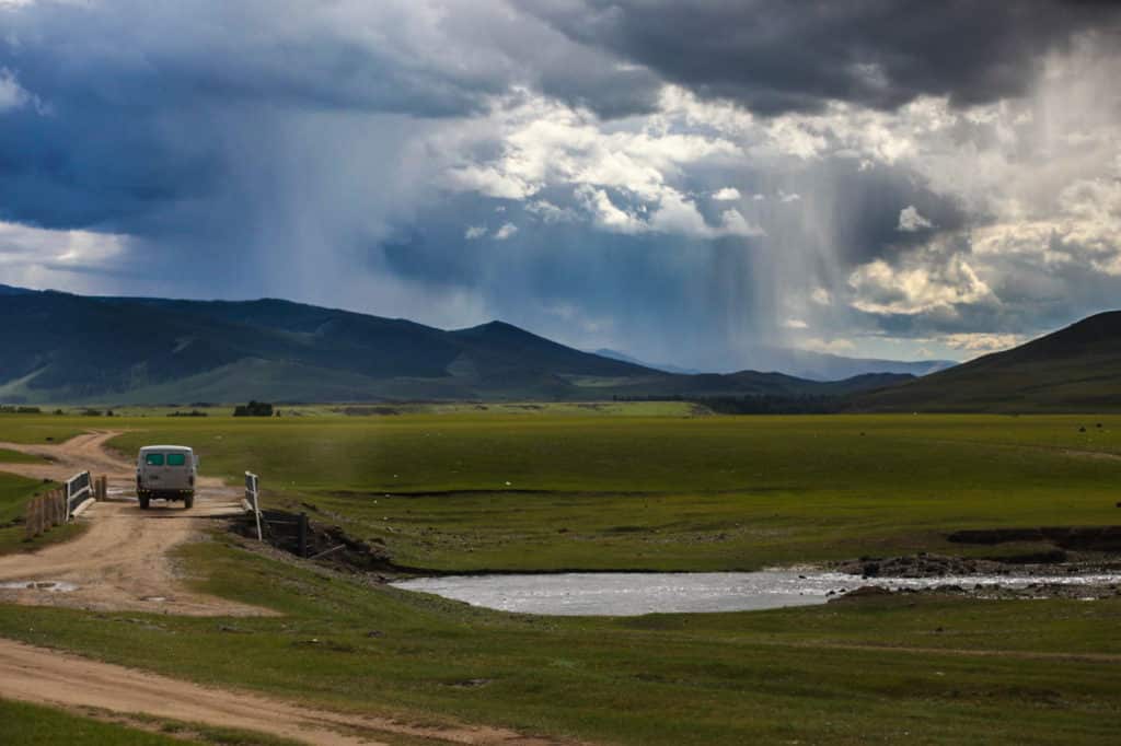 Photo de paysage en Mongolie avec un peu de bruit numérique